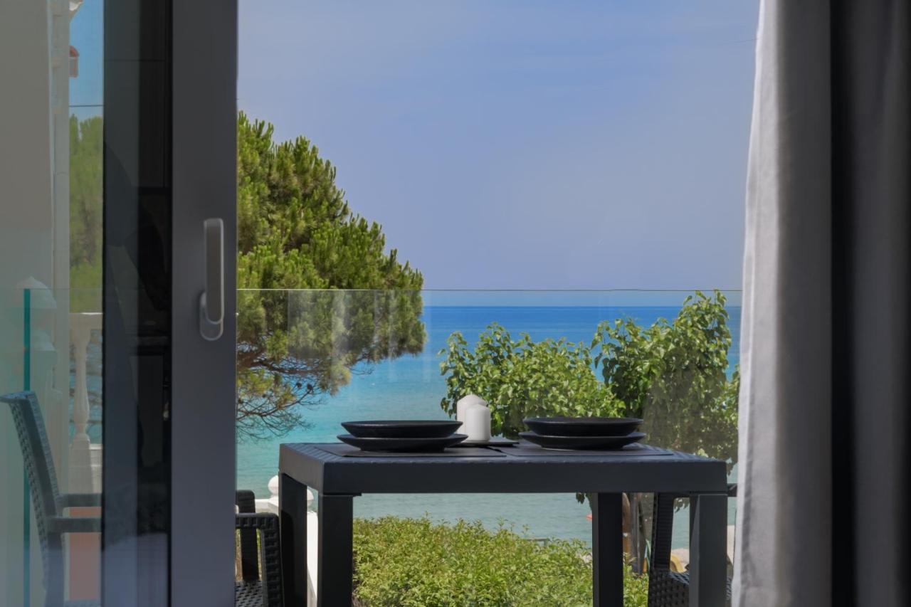 Sunrise Rent Rooms Amoudi Exterior foto