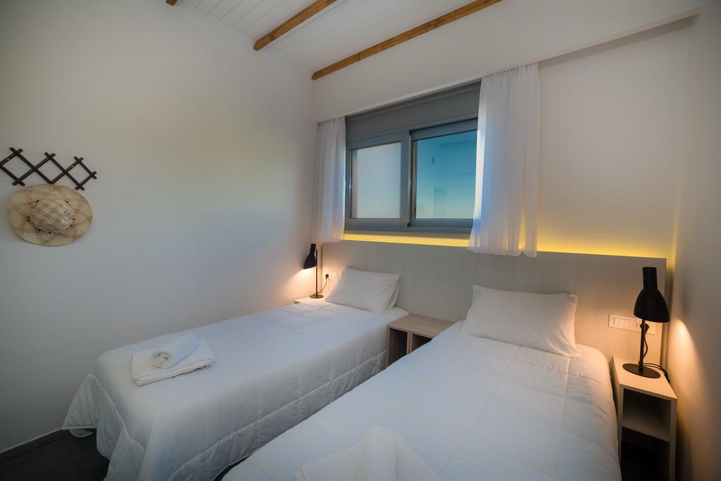 Sunrise Rent Rooms Amoudi Exterior foto